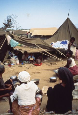 Refugees from Caxito were relocated to Luanda as part of this program. 
