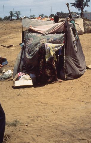 Refugees from Caxito were relocated to Luanda as part of this program. 