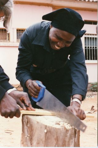 Workshop for building mobility aids for handicapped individuals. 
Workshop for building mobility aids for disabled individuals; run in partnership with the Angola Secretariat of State for Social Affairs (SEAS).