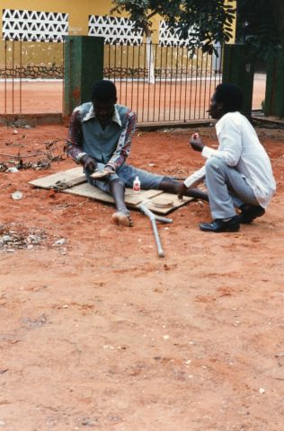 Workshop for building mobility aids for handicapped individuals.
Workshop for building mobility aids for disabled individuals; run in partnership with the Angola Secretariat of State for Social Affairs (SEAS).